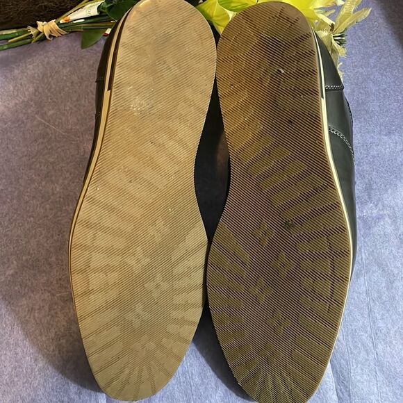 Unlisted By Kenneth Cole. Size 42 main image 5